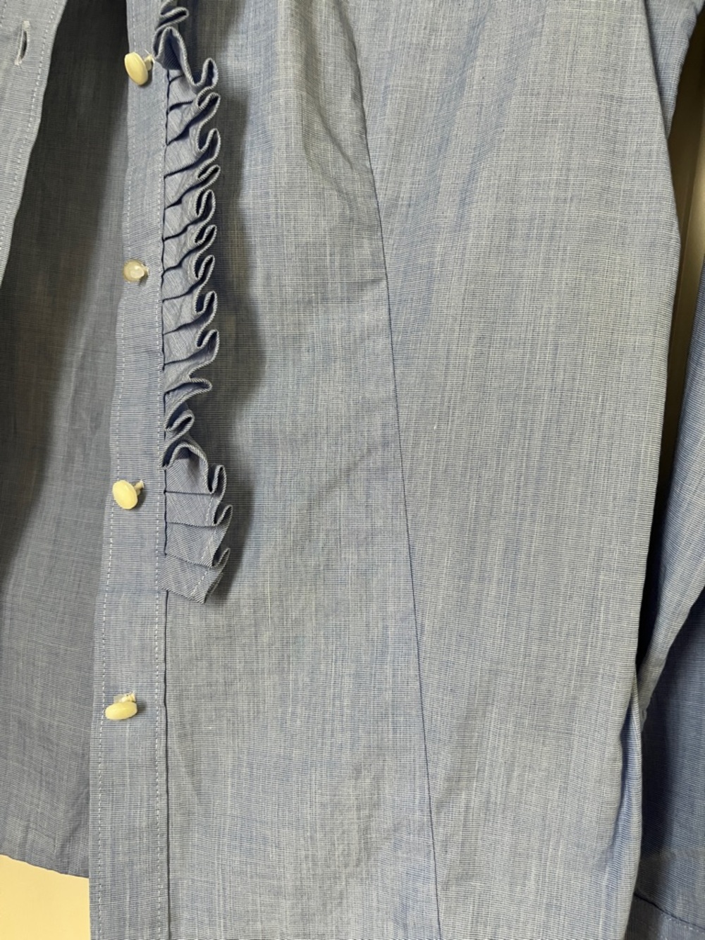 Vintage Blue Ruffled Front Button-Up Blouse Size 2P Pearlized Buttons Tuxedo - Picture 7 of 7